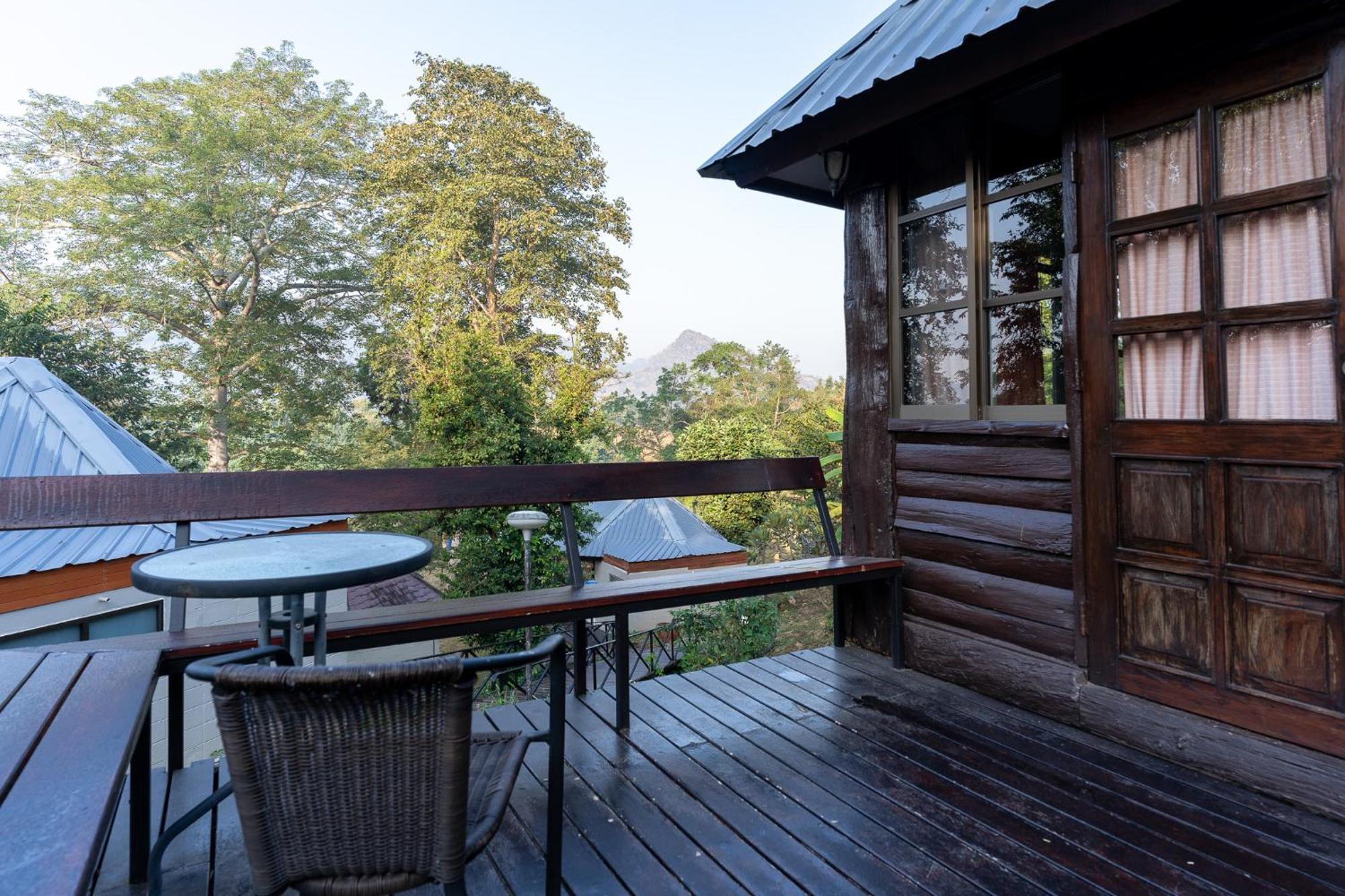 Pung-Waan Resort Sai Yok Esterno foto